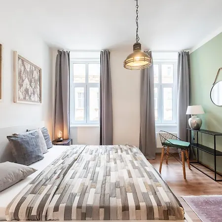 Apartment Newly Designed Flats In Brno! *